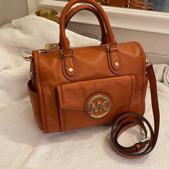 MICHAEL KORS-Margo satchel in burnt orange - NWT - Picture 1 of 14